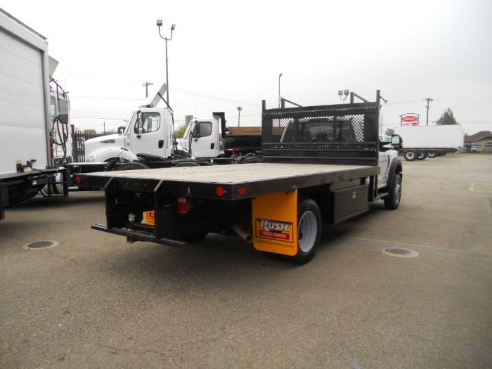 2022 Ford F-600-3