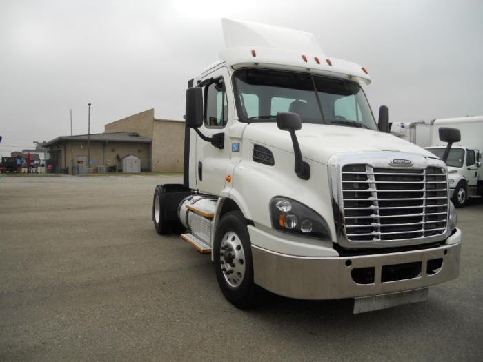 2018 Freightliner Cascadia-2