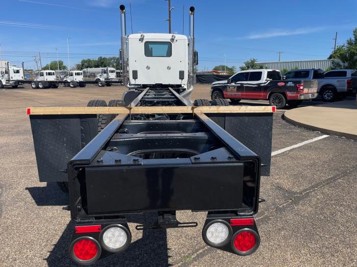 2026 Peterbilt 567-6