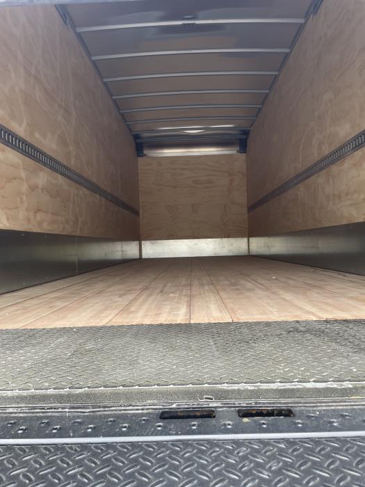 2025 Peterbilt 536-7