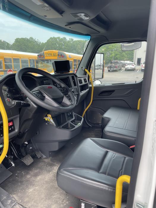2025 Peterbilt 536-9