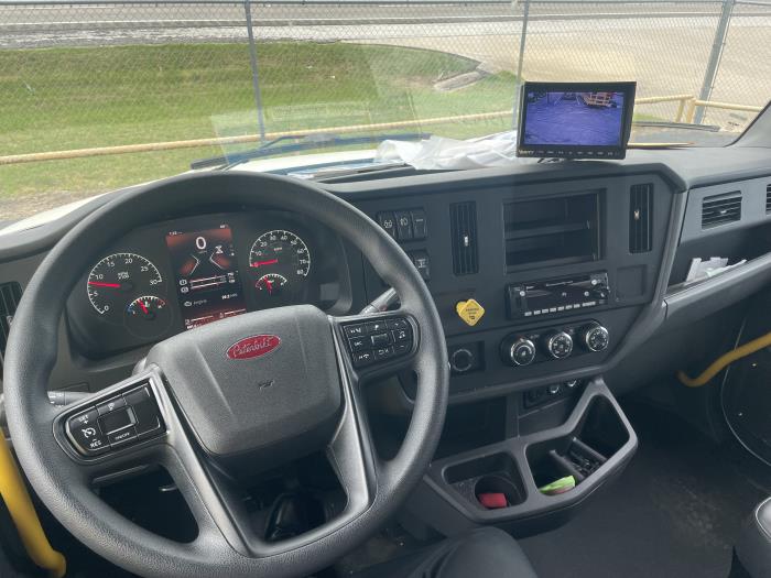 2025 Peterbilt 536-13