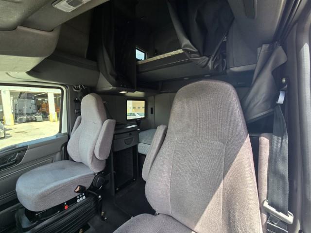 2020 International LT625-8