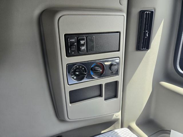 2020 International LT625-10