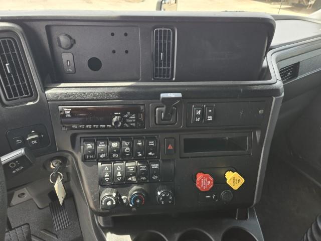 2020 International LT625-13