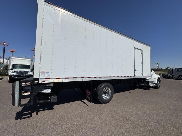 2019 Peterbilt 337-6
