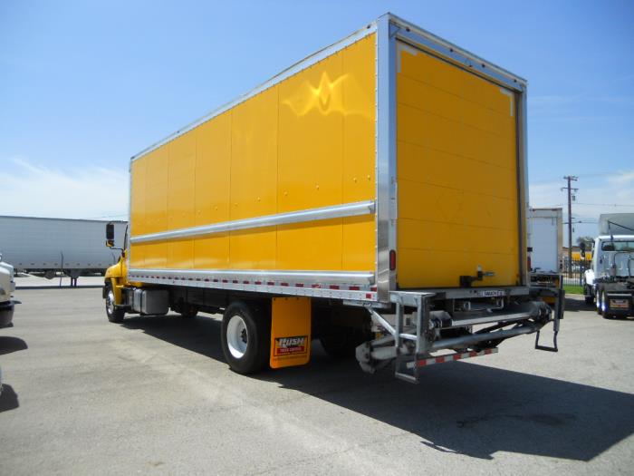 2019 Hino 268A-4