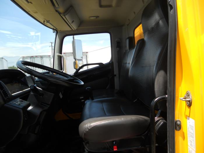 2019 Hino 268A-6