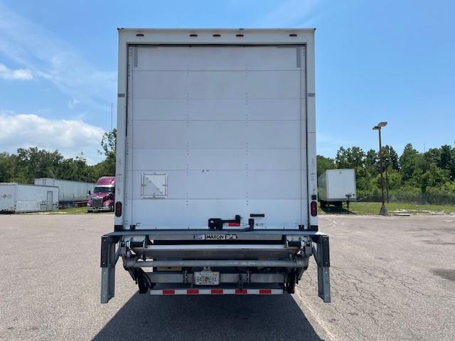 2020 Peterbilt 337-4