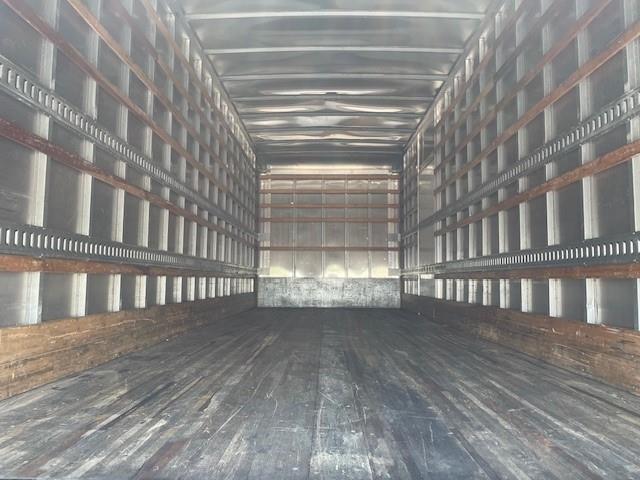 2020 Peterbilt 337-5
