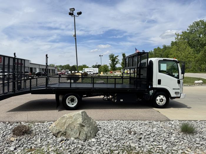2024 Isuzu NPR-HD-6