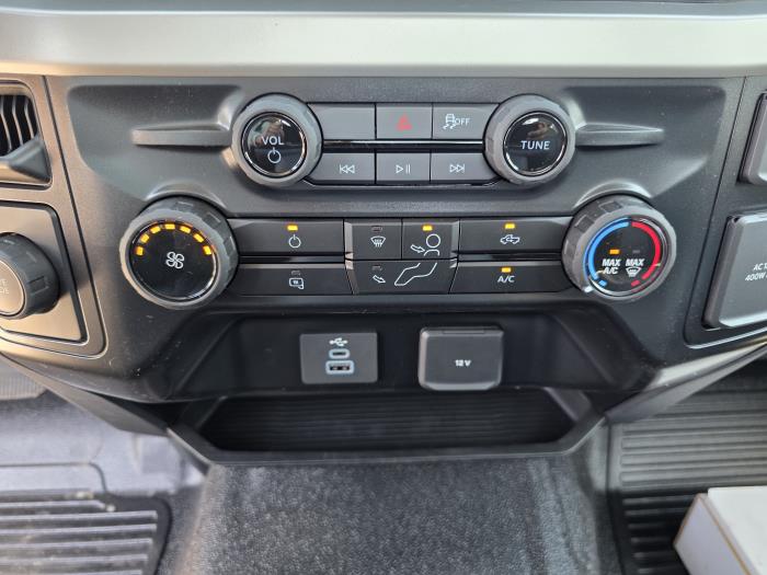 2025 Ford F-550-20