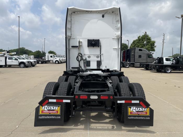 2022 Peterbilt 579-9