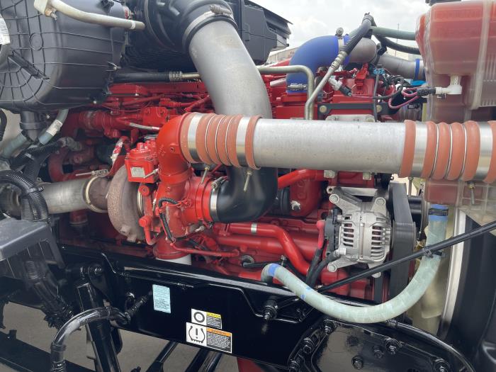 2022 Peterbilt 579-27