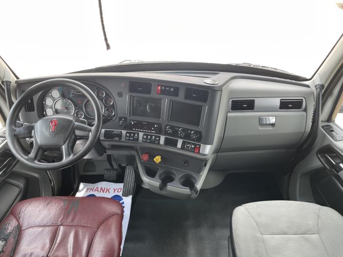 2020 Kenworth T680-23