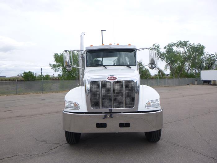 2018 Peterbilt 337-3