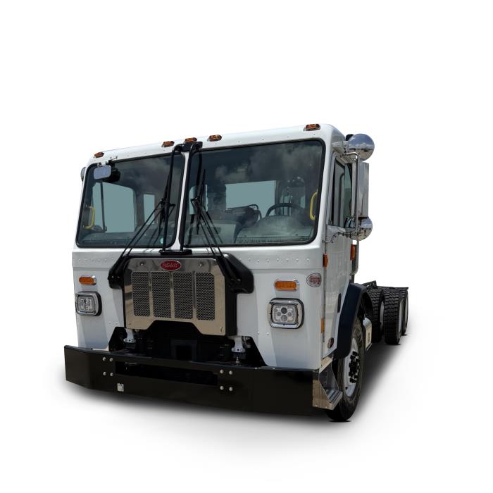 2025 Peterbilt 520-0