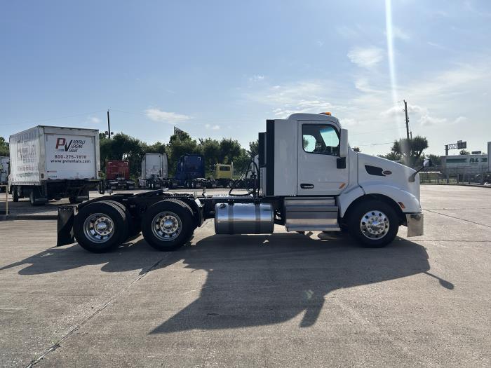2020 Peterbilt 579-5