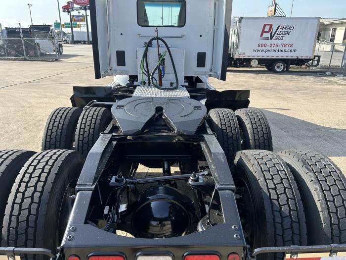 2020 Peterbilt 579-12