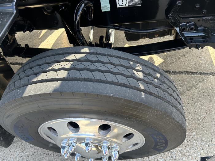 2020 Peterbilt 579-19