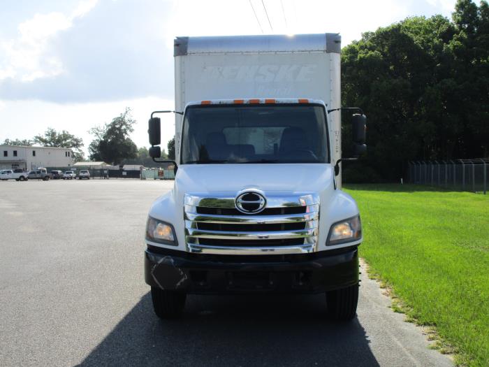 2020 Hino 268A-3