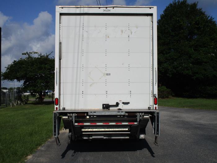 2020 Hino 268A-7