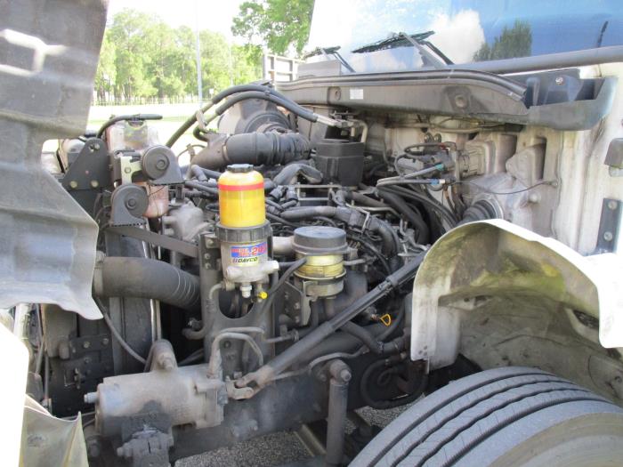 2020 Hino 268A-12