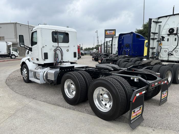 2020 Peterbilt 579-2