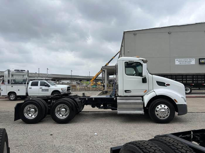 2020 Peterbilt 579-5