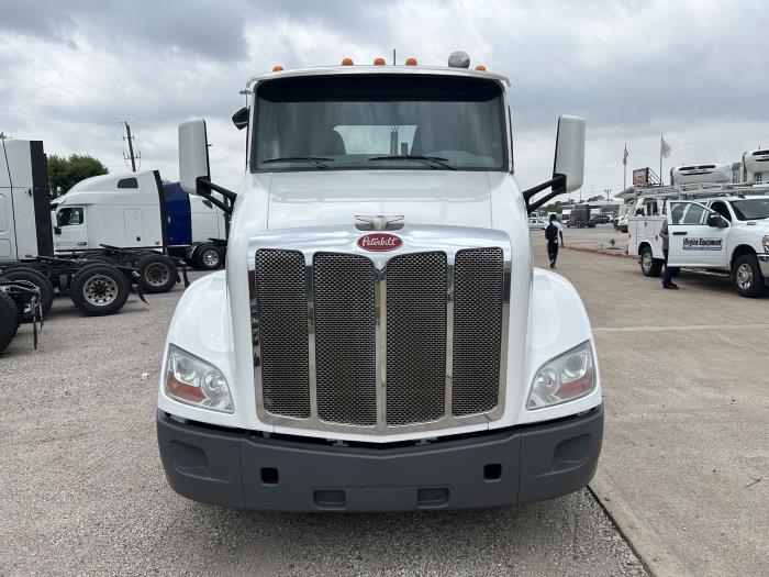 2020 Peterbilt 579-7