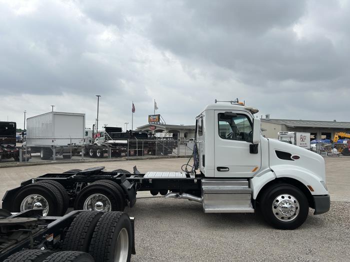 2020 Peterbilt 579-5