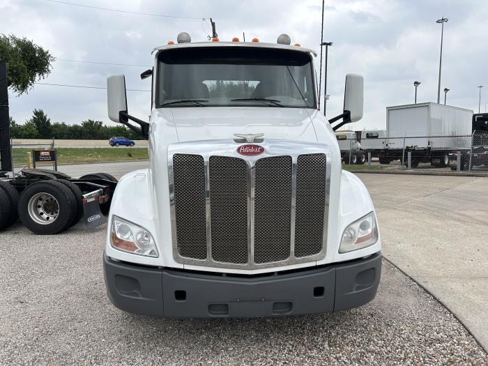 2020 Peterbilt 579-7