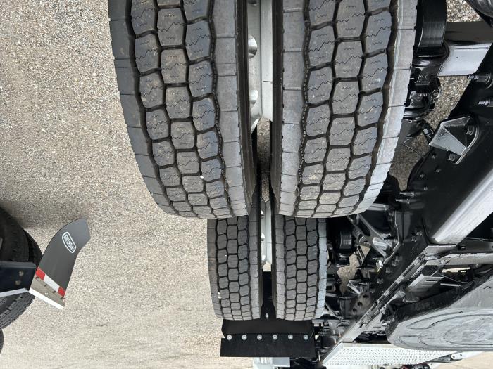 2020 Peterbilt 579-10
