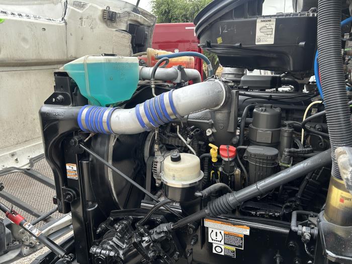 2020 Peterbilt 579-15