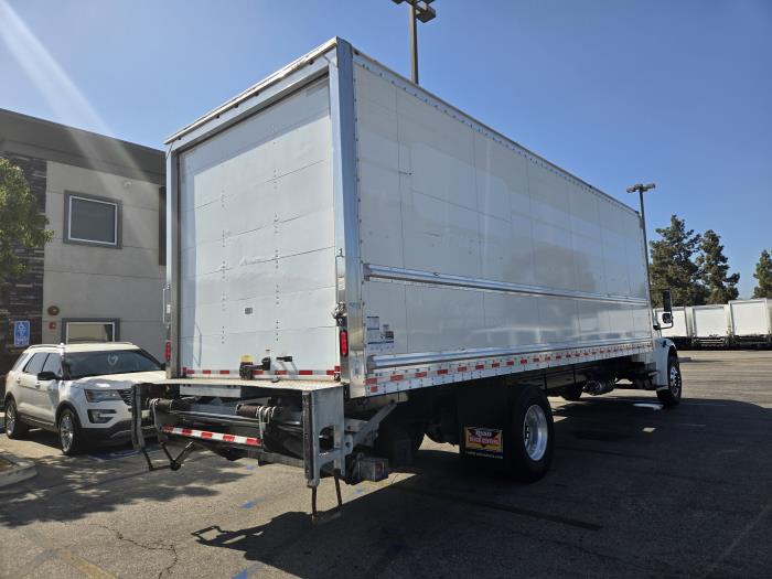 2020 Freightliner Business Class M2 106-5