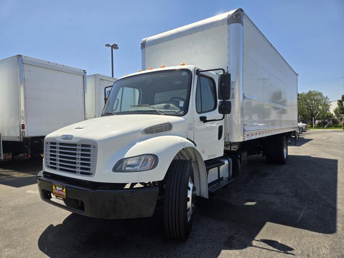 2020 Freightliner Business Class M2 106-13