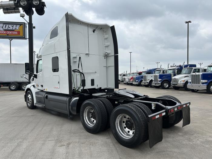 2021 Peterbilt 579-3