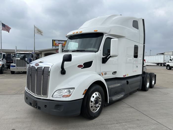2021 Peterbilt 579-1