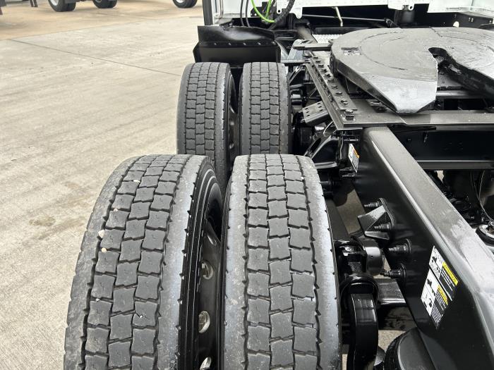 2021 Peterbilt 579-12