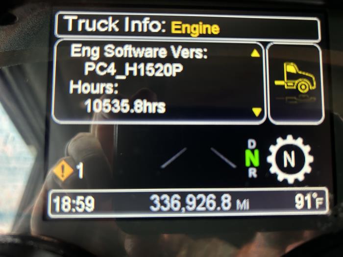 2021 Peterbilt 579-38
