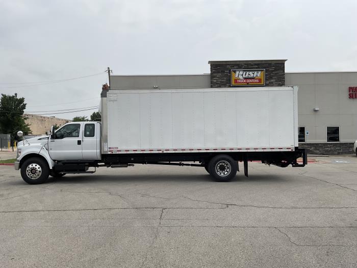 2023 Ford F-750-6