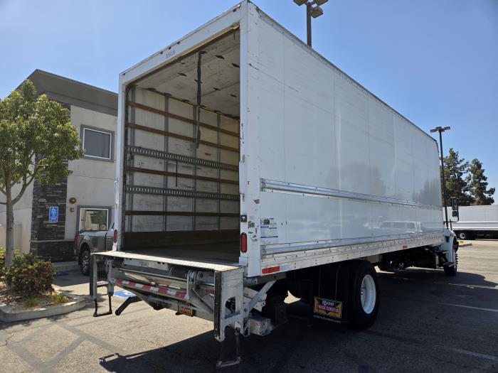 2019 International 4300-6