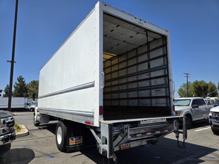 2019 International 4300-9