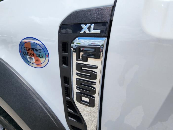 2024 Ford F-550-9