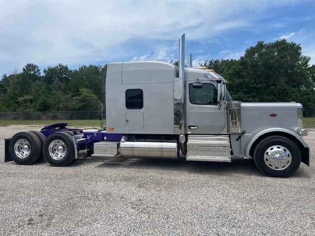 2026 Peterbilt 589-5