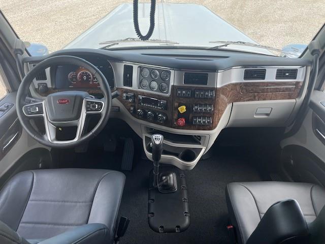 2026 Peterbilt 589-9