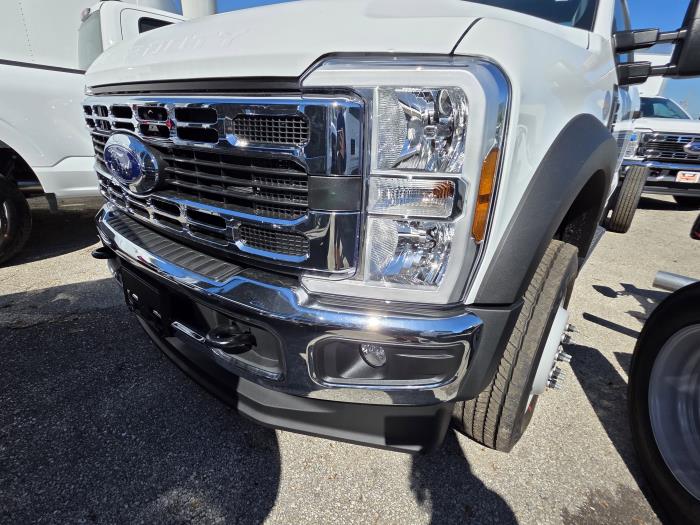 2025 Ford F-450-3