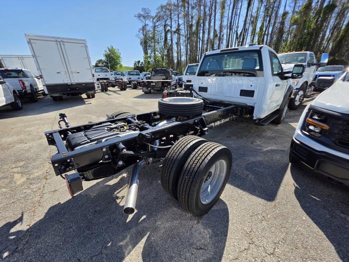 2025 Ford F-450-6