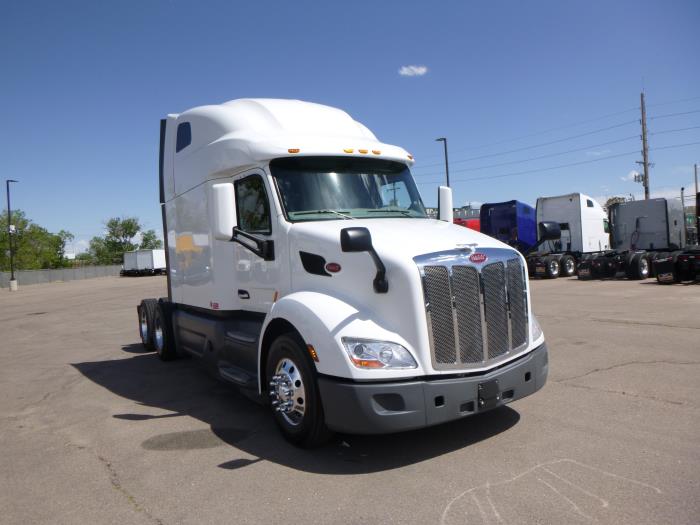 2021 Peterbilt 579-3
