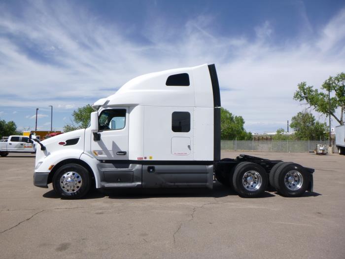 2021 Peterbilt 579-5